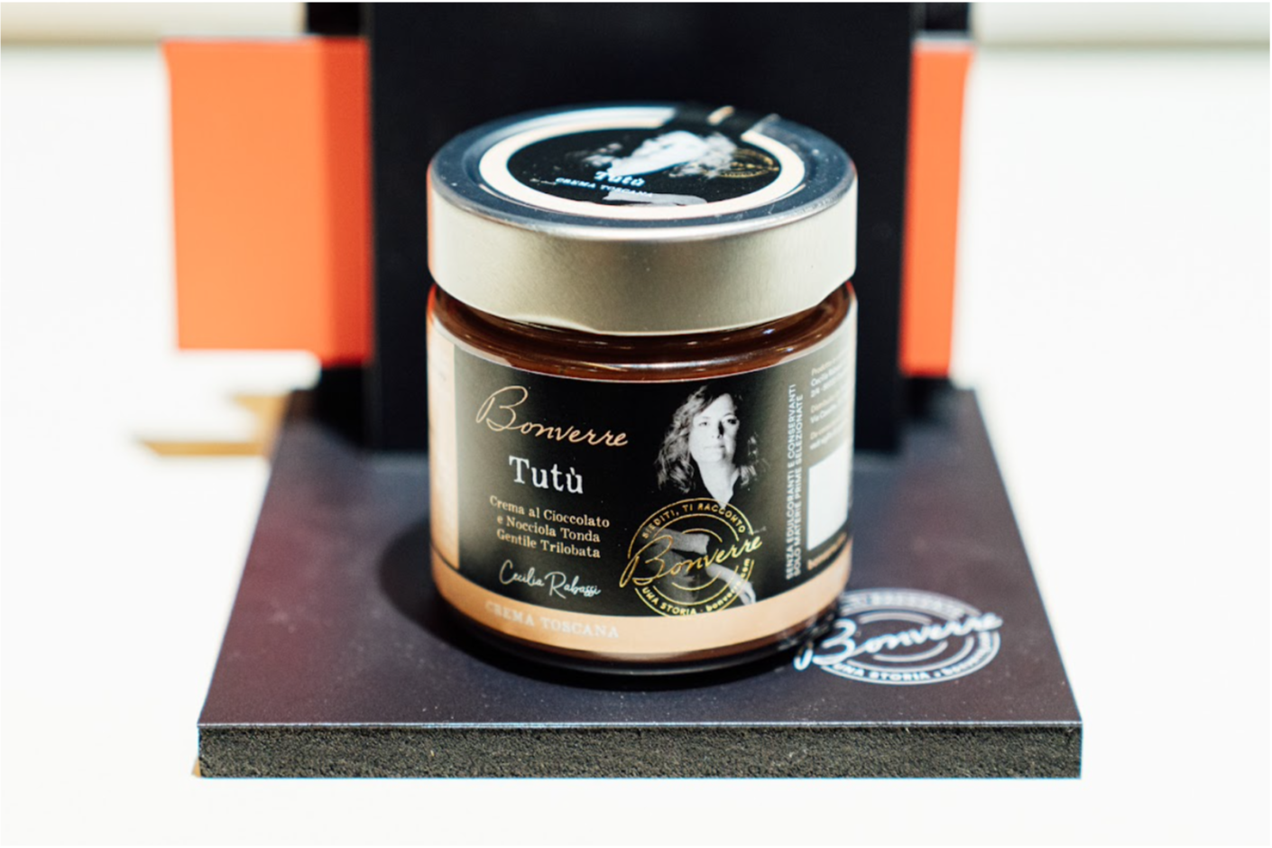 Bonverre presenta la crema di nocciola Tutù, in collaborazione con Cecilia Rabassi