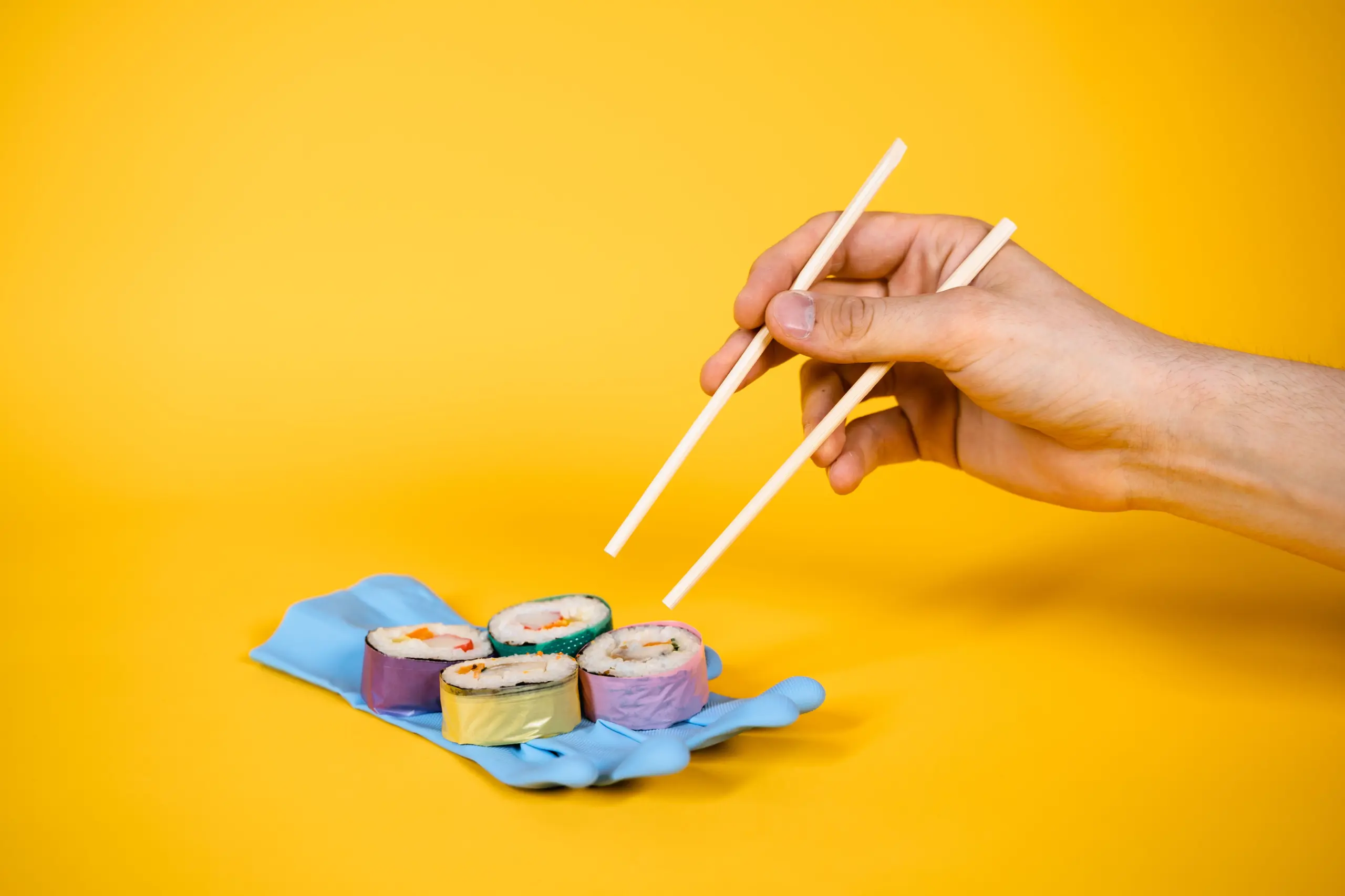 Sushi e colon irritabile: si può mangiare oppure è meglio evitarlo?